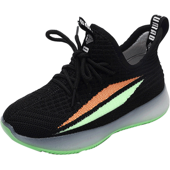 Pantofi Coconut pentru copii: partea superioară fly-knit, căptușeală din fleece, talpă din cauciuc, model cu dungi, potriviți pentru toamnă, iarnă și primăvară