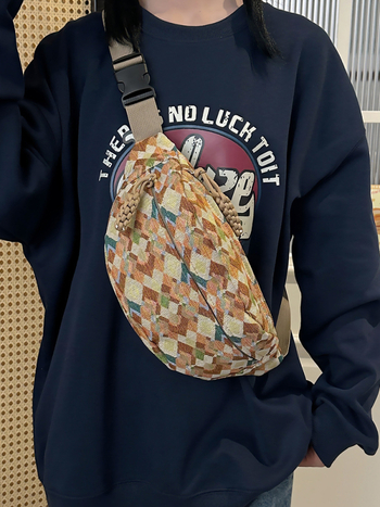 Geantă crossbody, formă dumpling, nailon, fermoar, buzunar pentru telefon, Primăvara 2025