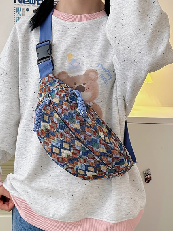 Geantă crossbody, formă dumpling, nailon, fermoar, buzunar pentru telefon, Primăvara 2025