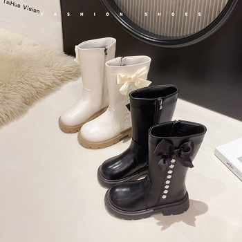 Cizme înalte pentru copii, toamnă-iarnă — exterior din piele sintetică; căptușeală din fleece; talpă din Cauciuc; fermoar lateral; talpă antiderapantă.