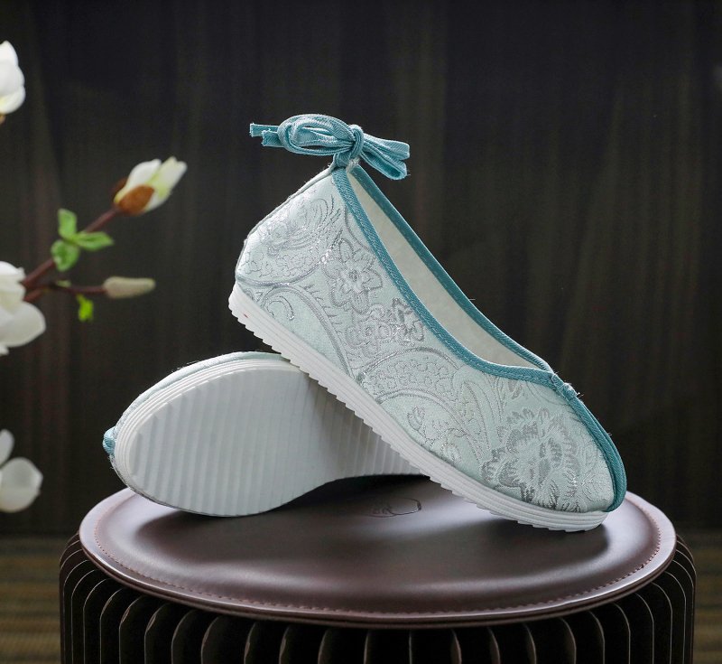 Detské Hanfu topánky s vnútorným zväčšením výšky, Slip-On, brokátová tkanina, kvetinový vzor, klinový podpätok 3–5 cm