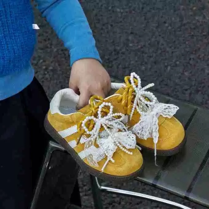 Dexun dječje casual tenisice s retro čipkom i perljanom mašnicom, PU gornji dio, Velcro zatvarač, gumeni potplat, proljeće i jesen