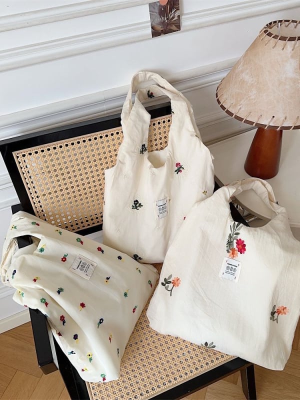 Geantă Tote din Canvas | Formă verticală pătrată, Deschidere deschisă în partea de sus, Buzunar cu fermoar, Căptușeală poplin