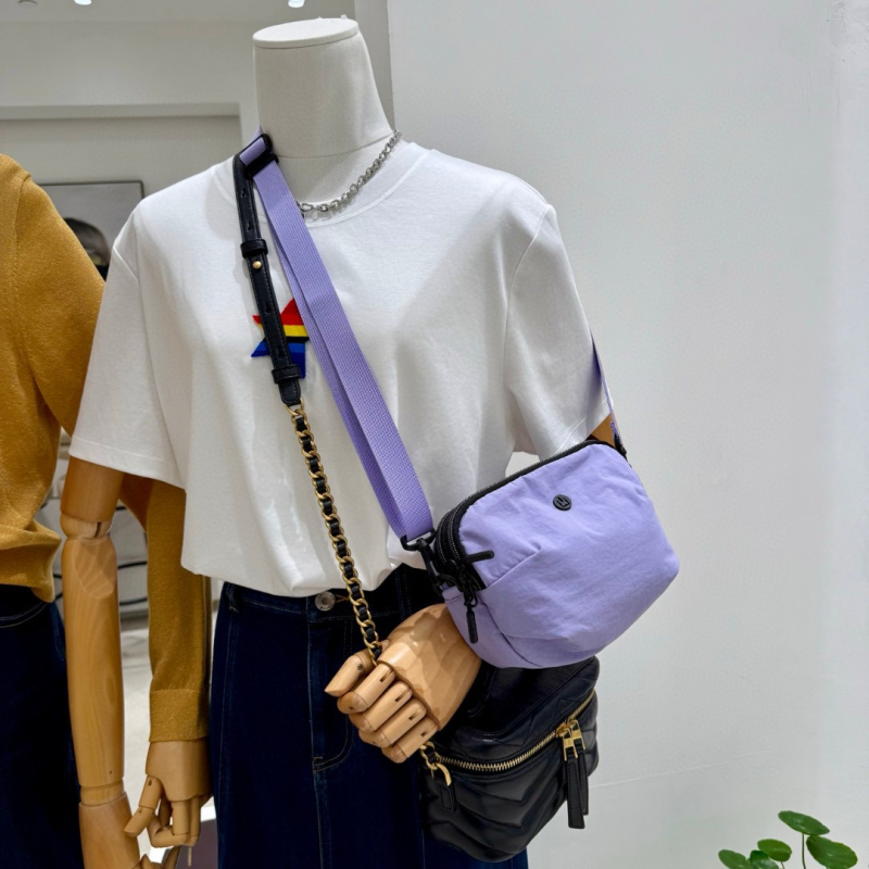 KOUDI Ženska nylon torba za ramena — zatvarač, vertikalni kvadratni oblik, unutarnja džep za telefon