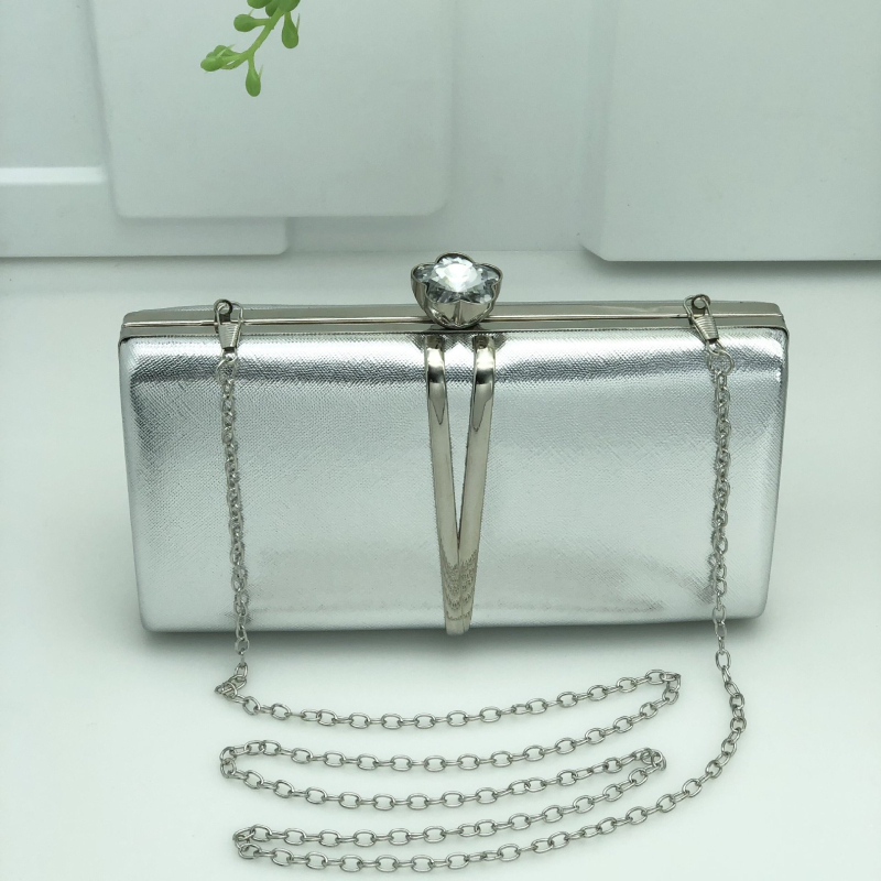 Clutch torba od PVC-a za večernje prigode s poliester podstavom, horizontalni kvadratni oblik, zatvarač, proljeće 2025