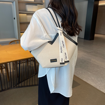 Torba Tote velike kapacitete (Materijal: platno; Otvaranje: zatvarač; Oblik: horizontalni kvadrat; Unutarnja pretinac: džep za mobitel; Remeni: dvostruke rameni)