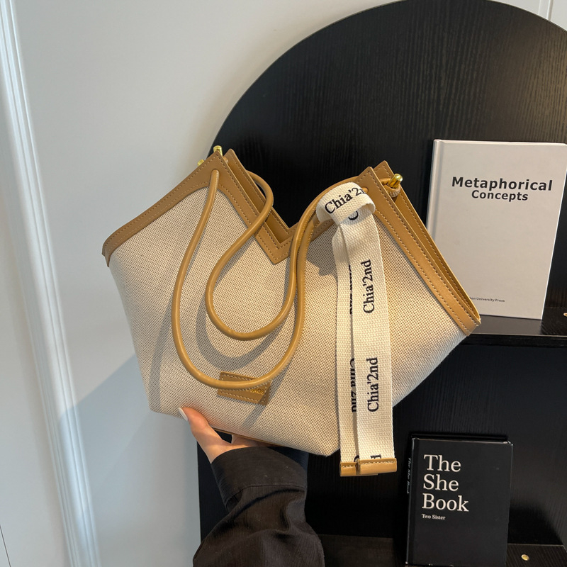 Torba Tote velike kapacitete (Materijal: platno; Otvaranje: zatvarač; Oblik: horizontalni kvadrat; Unutarnja pretinac: džep za mobitel; Remeni: dvostruke rameni)