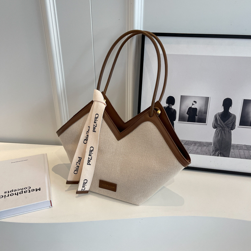 Torba Tote velike kapacitete (Materijal: platno; Otvaranje: zatvarač; Oblik: horizontalni kvadrat; Unutarnja pretinac: džep za mobitel; Remeni: dvostruke rameni)