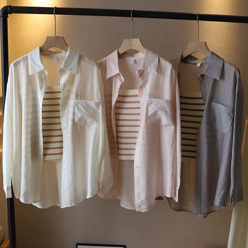 Košeľa pre ženy - voľný strih, dlhé ruky, golier rever, zapínanie na jednu radu gombov, tkanina: zmes Tencel/Lyocell a polyester, polyester 80–90%, štýl: svieži a sladký, dĺžka: stredná 65–80 cm