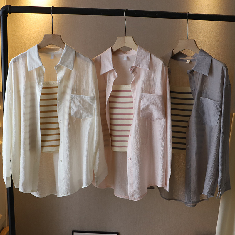 Košeľa pre ženy - voľný strih, dlhé ruky, golier rever, zapínanie na jednu radu gombov, tkanina: zmes Tencel/Lyocell a polyester, polyester 80–90%, štýl: svieži a sladký, dĺžka: stredná 65–80 cm