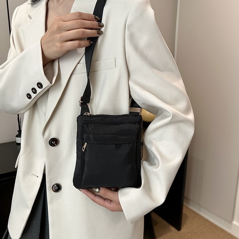 Najlonska torbica za telefon, unisex stil, vertikalno kvadratnog oblika, zatvarač, unutarnja džep za telefon