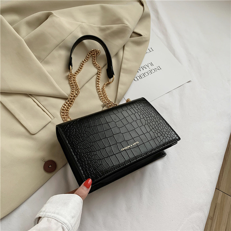 PU ženska crossbody torba, urban stil jednostavnost, horizontalni kvadratni oblik, zatvaranje kapicom, unutarnji džep za telefon