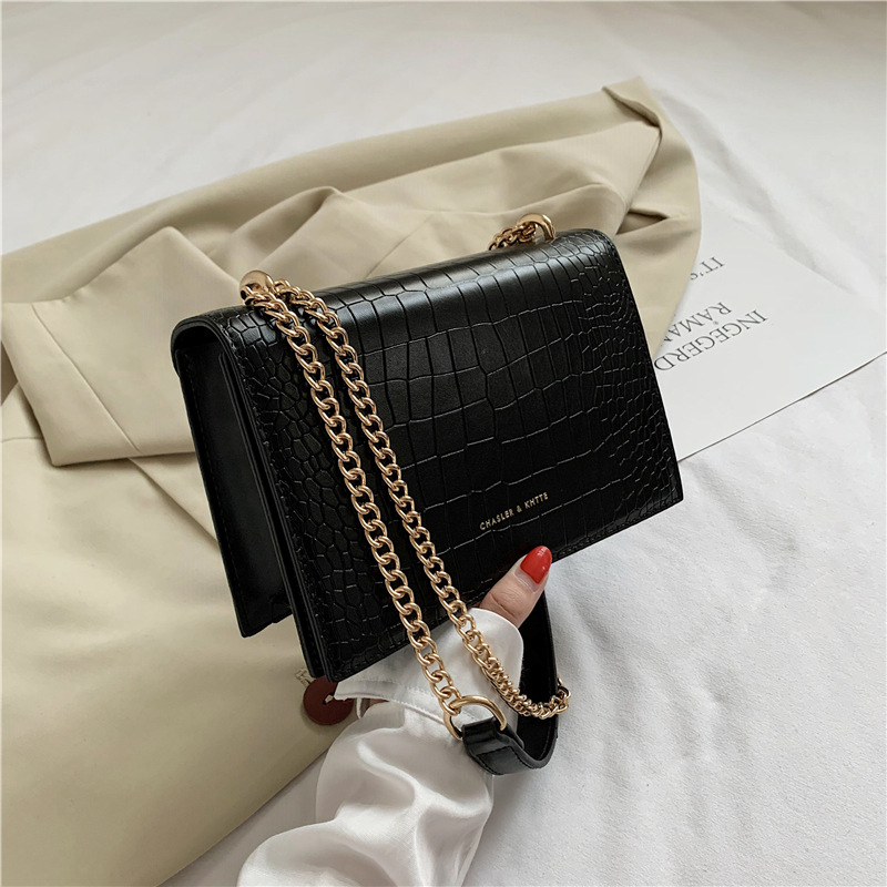 PU ženska crossbody torba, urban stil jednostavnost, horizontalni kvadratni oblik, zatvaranje kapicom, unutarnji džep za telefon