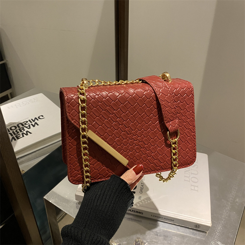 Crossbody torba od PU, street fashion stil, horizontalno kvadratnog oblika, zatvoren otvor, unutarnji ID džep, podstava od sintetičke kože