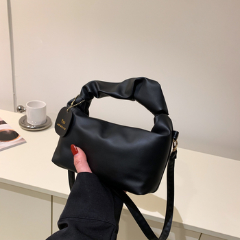 PU kvadratna torba sa džepom na zip, horizontalni oblik, s jednom naramenicom