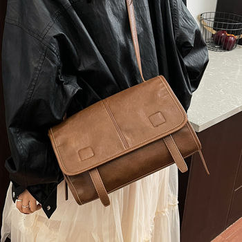 Torba preko ramena messenger, retro stil, PU koža, mala kvadratna torba, s preklopom