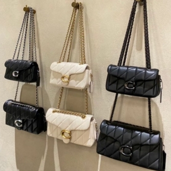 Crossbody torba od PU kože – horizontalni kvadratni oblik, magnetska kopča, poliester podstava, džep za mobitel
