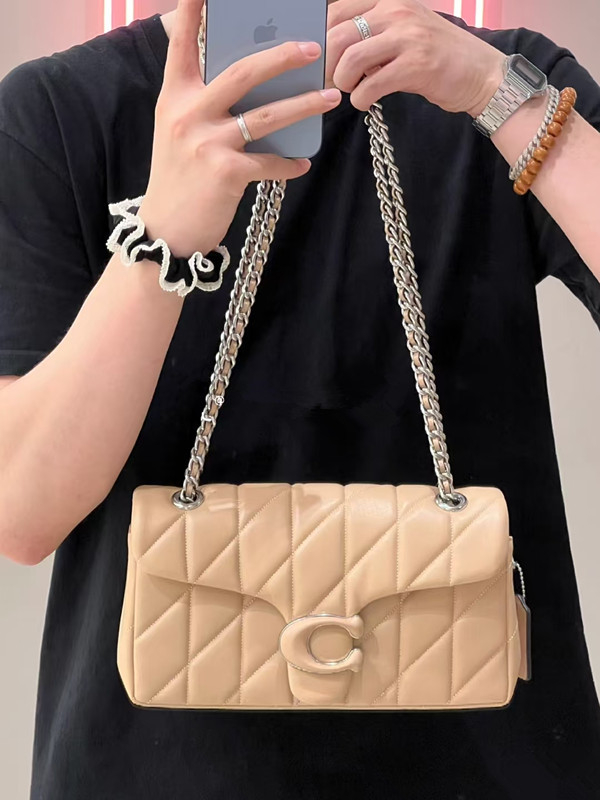 Crossbody torba od PU kože – horizontalni kvadratni oblik, magnetska kopča, poliester podstava, džep za mobitel