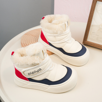 Gyerek téli hócsizma fleece béléses és vastag szigetelésű, Velcro-zár, felsőrész: szuper rost, talp: gumi