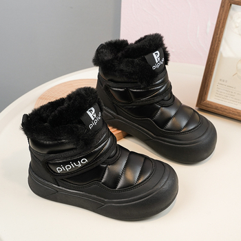 Gyerek téli hócsizma fleece béléses és vastag szigetelésű, Velcro-zár, felsőrész: szuper rost, talp: gumi