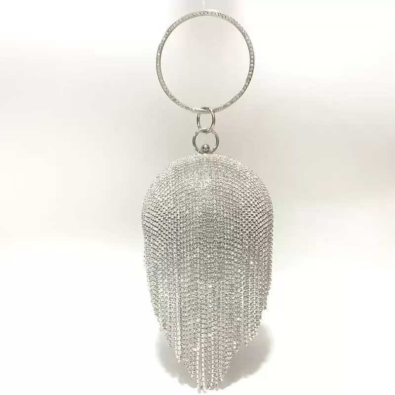 Večernja clutch torbica s resom, okrugli metalni dizajn, magnetsko zatvaranje, poliester podstava, unutarnji džep s zipom, džep za telefon i ID
