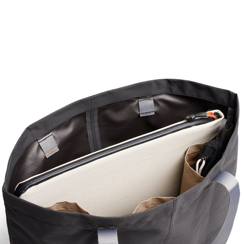Geantă pentru tabletă – ultra-ușoară, impermeabilă și respirabilă; capacitate extensibilă; material nylon, căptușeală din nylon