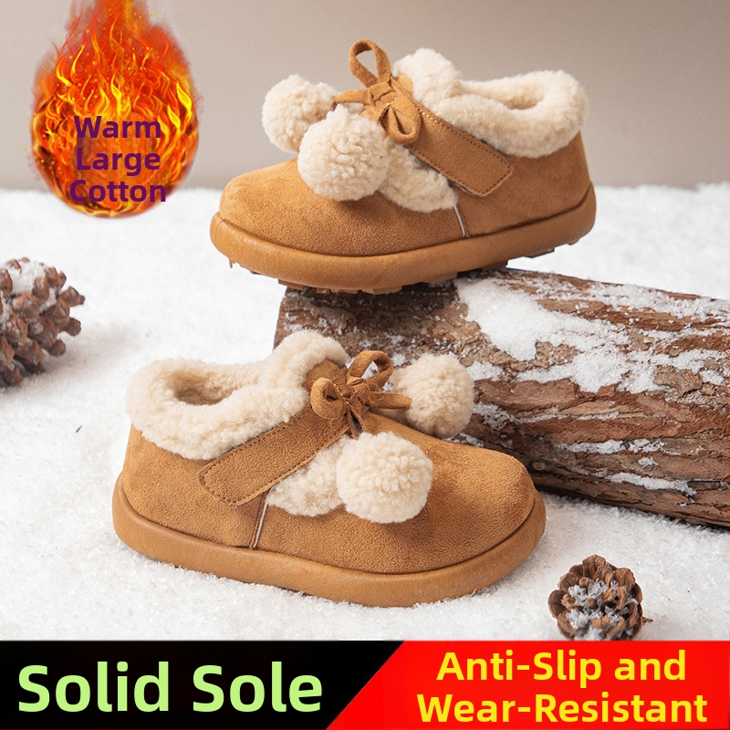 Lányok téli bokacsizmája, szintetikus felső rész, fleece belső, gumírozott talp, csúszásmentes