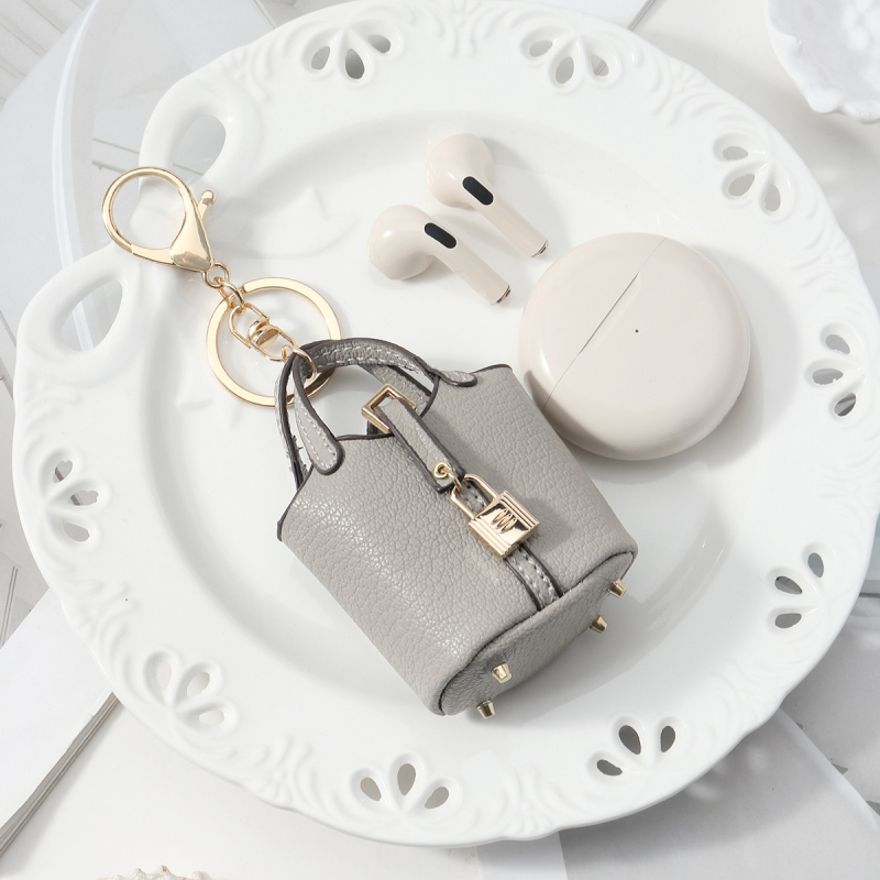 Ключодържател от кожа – прост стил, джоб за слушалки, DIY дизайн (материал: кожа; стил: прост; категория: ключодържател; функция: джоб за слушалки; дизайн: DIY)