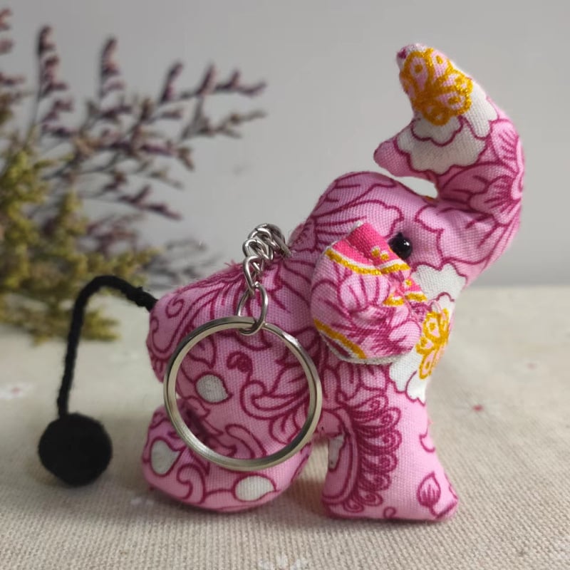 Ключодържател със слон, памучна тъкан, стил карикатура, марка Taimi