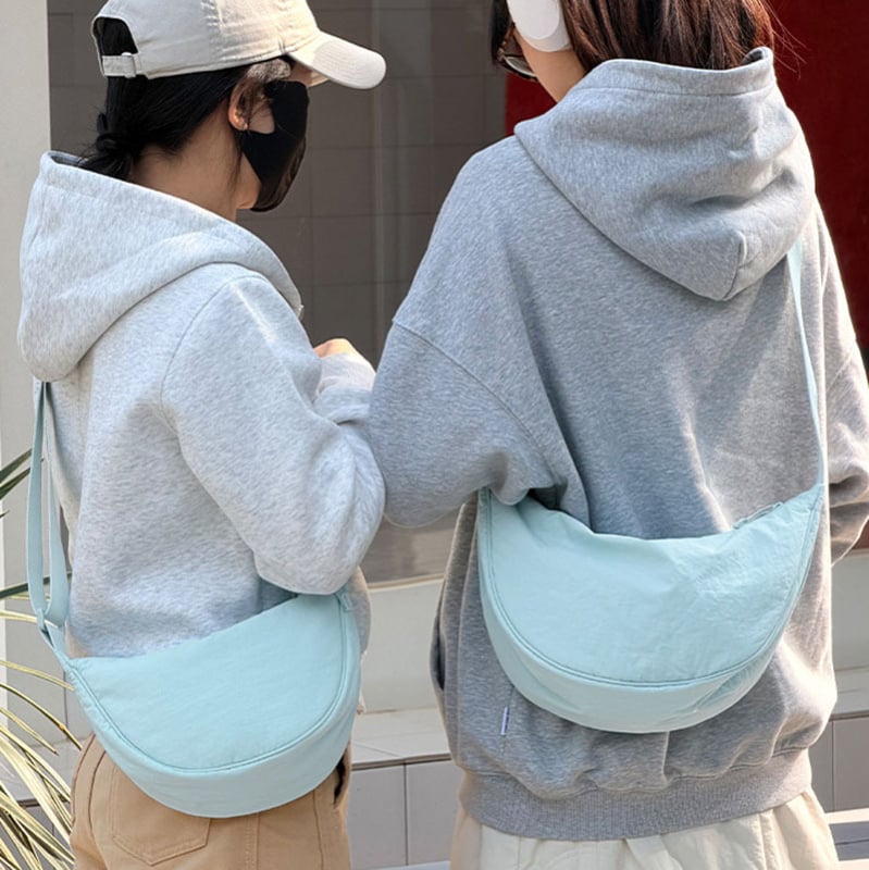 Najlon crossbody torba za svakodnevnu uporabu, velika zapremina, Underarm stil, Dumpling oblik, zatvaranje zipom, unutarnja džep za telefon, podstava od poliestera, jedna naramenica