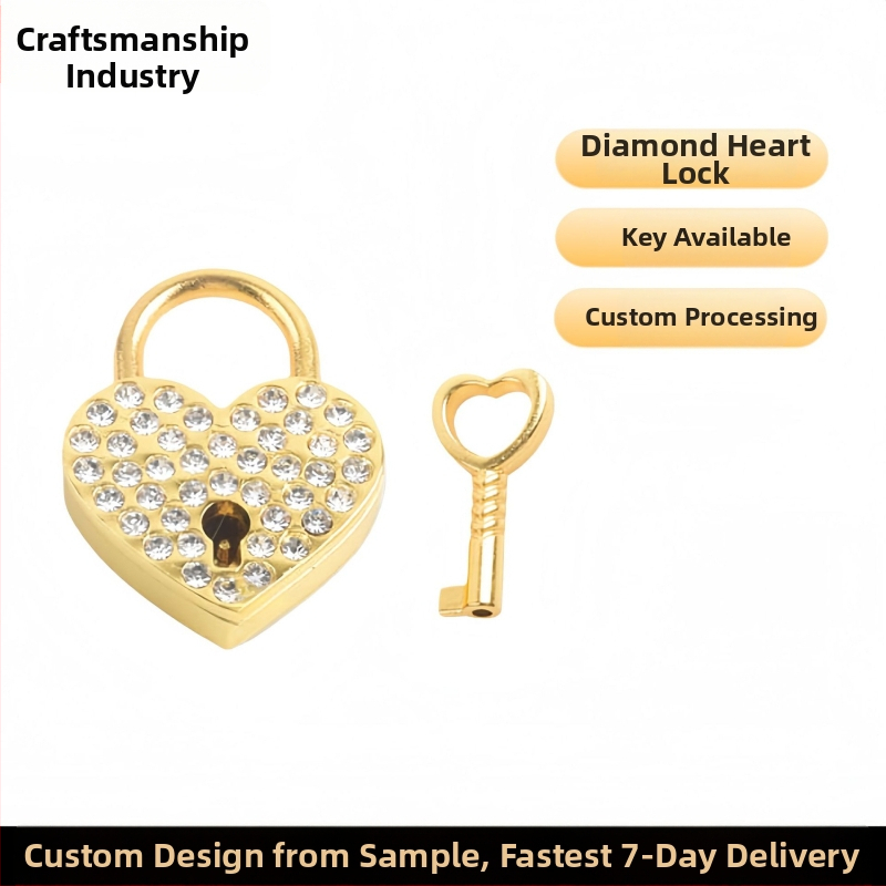 Κλειδαριά-καρδιά με διαμάντι για τσάντες με κλειδί – Μοντέλο M-004; κατάλληλο για τσάντες, ρούχα, αξιοθέατα, δώρα; ηλεκτροπλακίωση, διάτρηση σημείων, χειροκίνητη επεξεργασία