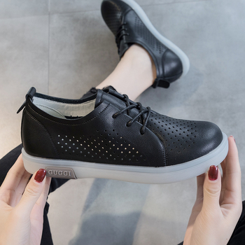 Ženske cipele od prve sloje kravlje kože, okrugli vrh, PU ulošak, potplat od goveđe tetive, niski potpetica 1-3 cm