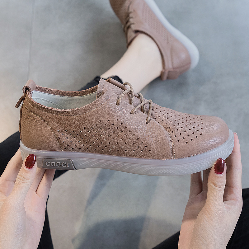 Ženske cipele od prve sloje kravlje kože, okrugli vrh, PU ulošak, potplat od goveđe tetive, niski potpetica 1-3 cm