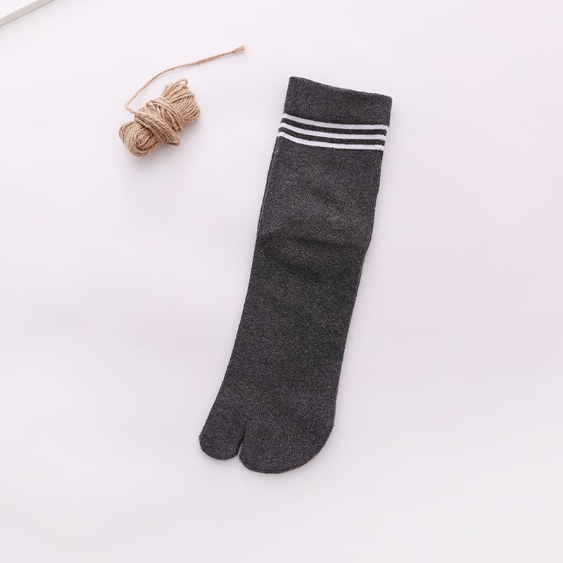Двупръстни дамски памучни чорапи, среден крачол, еднонишкова плетка, 144 игли, зимно-пролетно-есенно