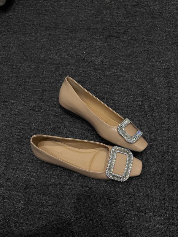 Binli Xiaojie Γυναικείες γόβες με φαρδύ χαμηλό τακούνι - τετράγωνη μύτη, δέρμα patent, πάτος από φυσικό δέρμα