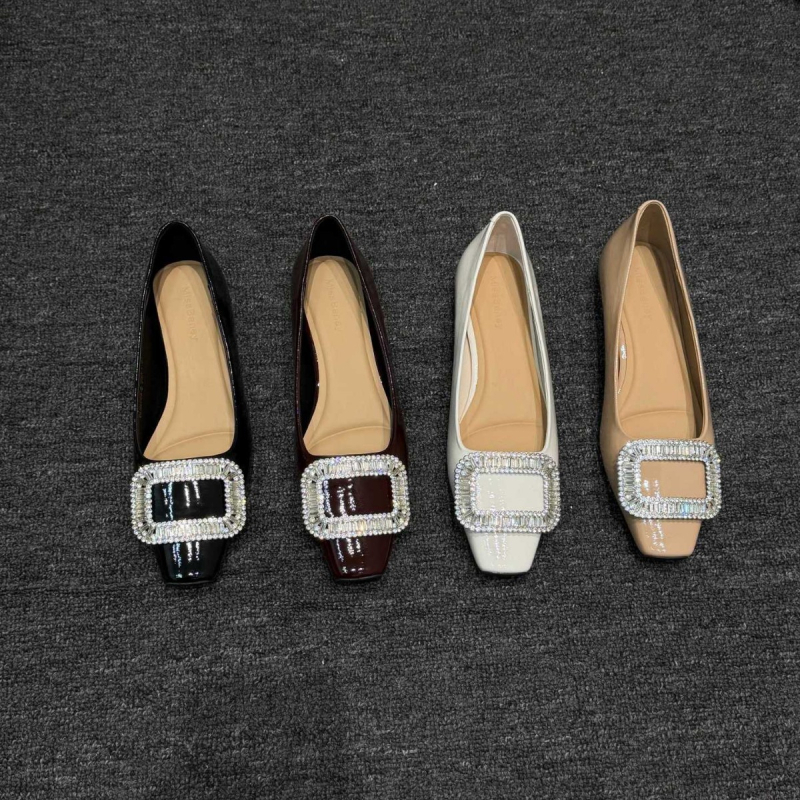 Binli Xiaojie Γυναικείες γόβες με φαρδύ χαμηλό τακούνι - τετράγωνη μύτη, δέρμα patent, πάτος από φυσικό δέρμα