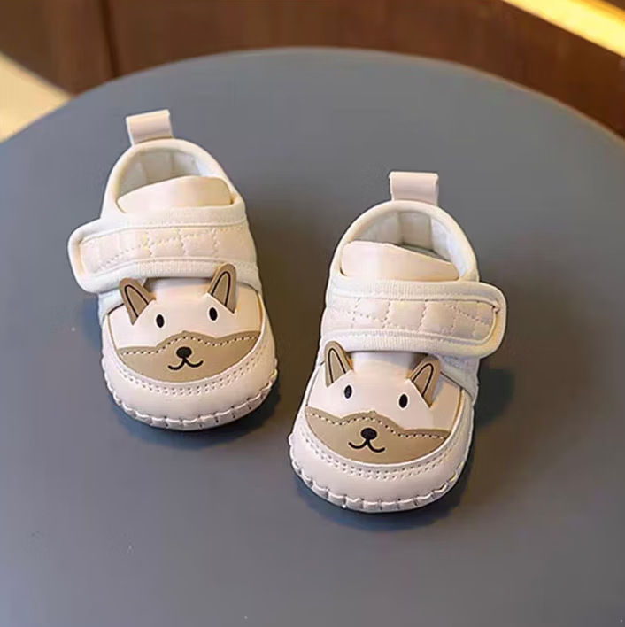 Zimske tenisice za bebe 6–12 mjeseci, unisex, protuklizna gumena potplata, fleece podstava, zatvaranje Velcro, karikaturalni uzorak