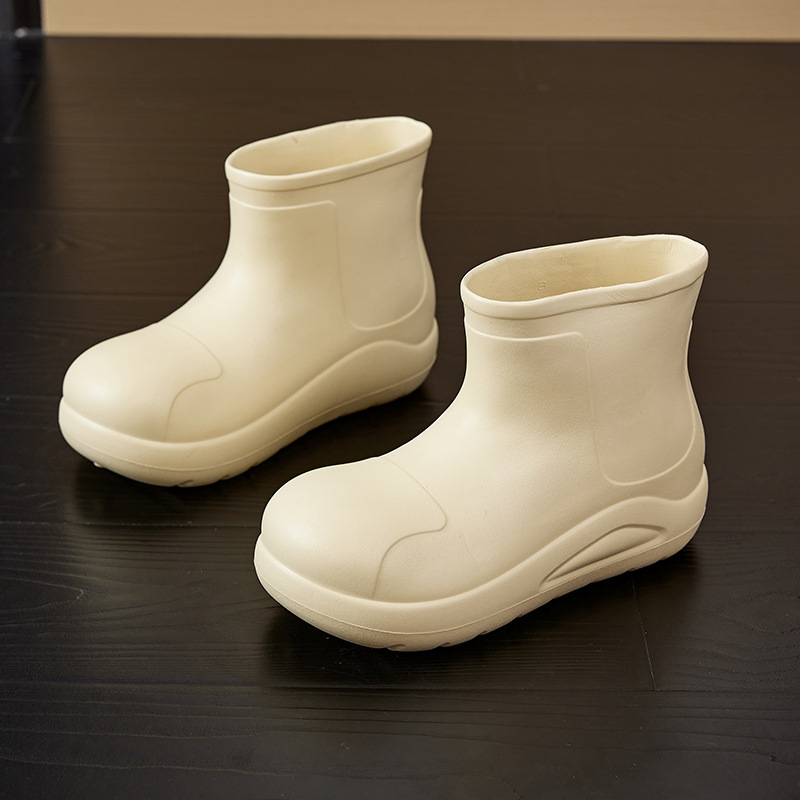 Ženske čizme za kišu PVC gornji dio, srednje visine, niski pet 1–3 cm, za sve sezone, pull-on dizajn