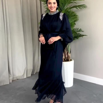 Poliészter A-vonalú hosszú ruha gyémántokkal díszített, kerek nyakkal és lámpaujjú ujjak