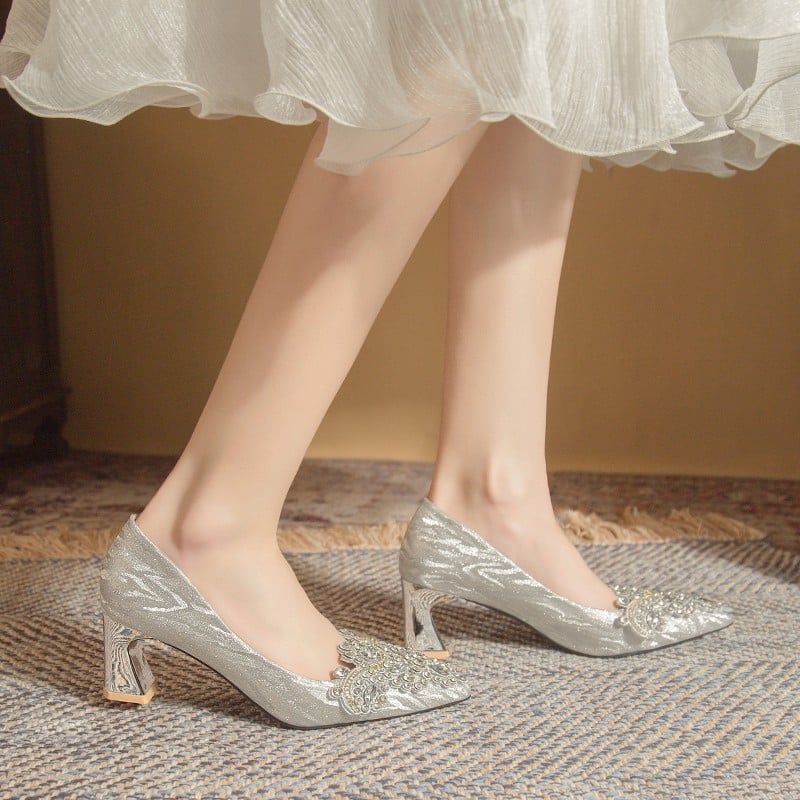 Γυναικείες γόβες ψηλοτάκουνες με μυτερό δάχτυλο, PU επάνω μέρος, 6–8 εκ. τακούνι, τραχείς τακούνες