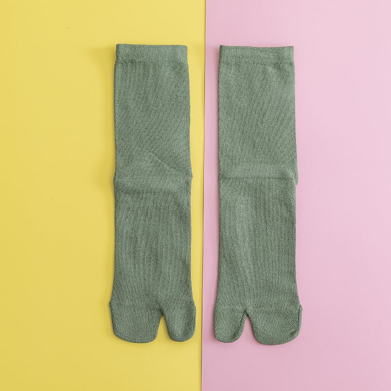 Женски чорапи със разделени пръсти, памук, едноцветни, средно дълги (Тип: чорапи; Материал: памук; Модел: едноцветен; Дължина: средно дълги; Пол: женски; Сезони: четири сезона)