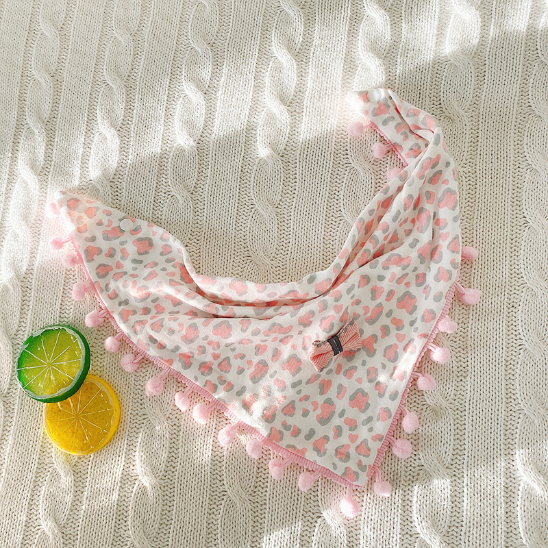 Bib pentru bebeluș din bumbac, triunghiular, închidere cu clips – stil prințesă