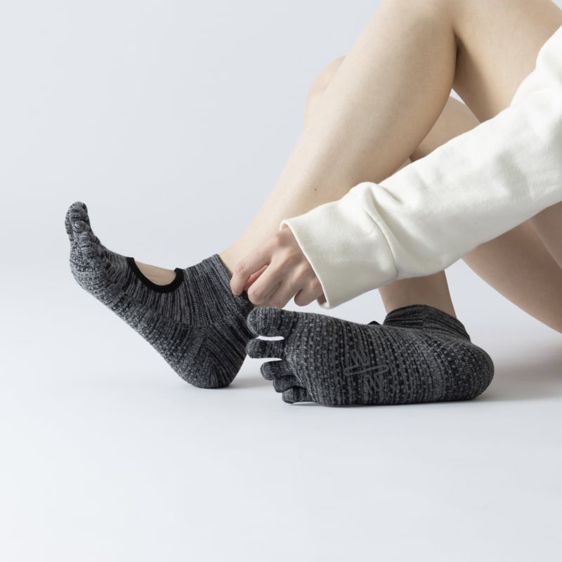 Женски чорапи за йога без пета от памук — антихлъзгави, дишащи, абсорбират пот, антибактериални