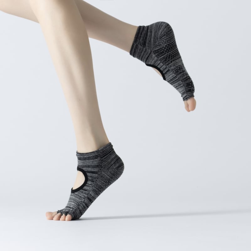 Женски чорапи за йога без пета от памук — антихлъзгави, дишащи, абсорбират пот, антибактериални