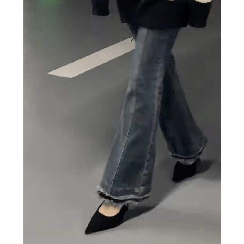 Satenski sandali s jednim remenom, otvoreni prsti, niski klin, slip-on
