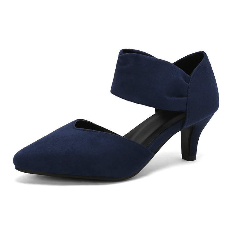 Ženske sandale od nubuka s jednim kaišem, oštar vrh, nizak klin, slip-on