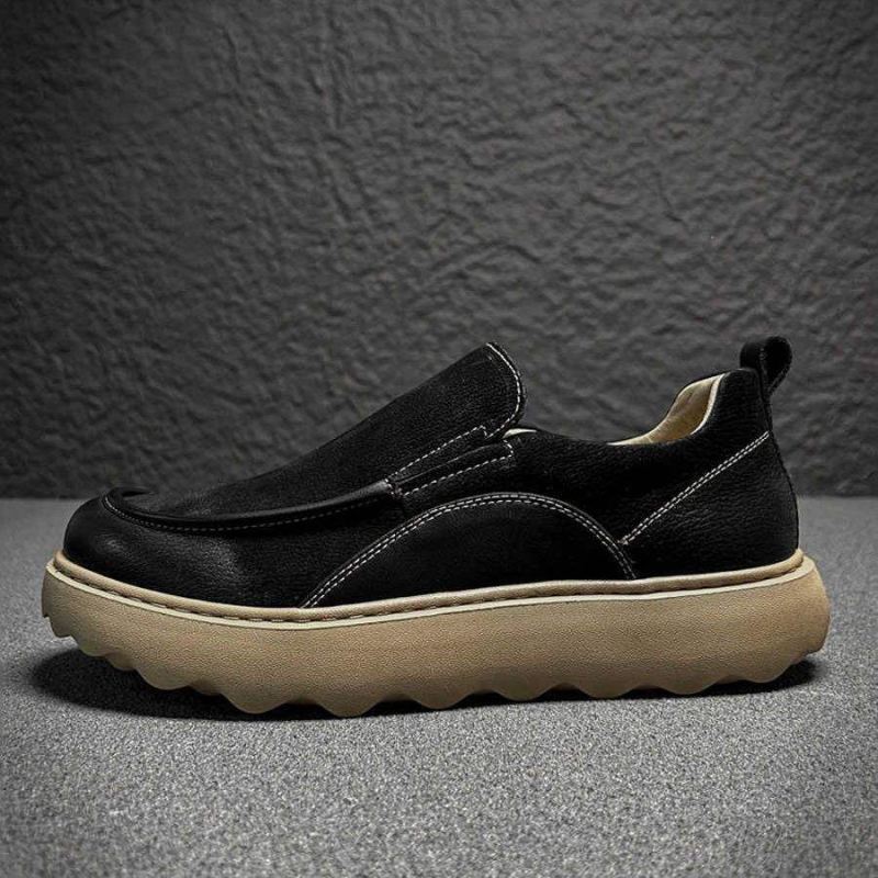Muški slip-on loafersi s debelom potplatom, prozračan gornji dio od više materijala, gumena potplat, nizak pet 1–3 cm