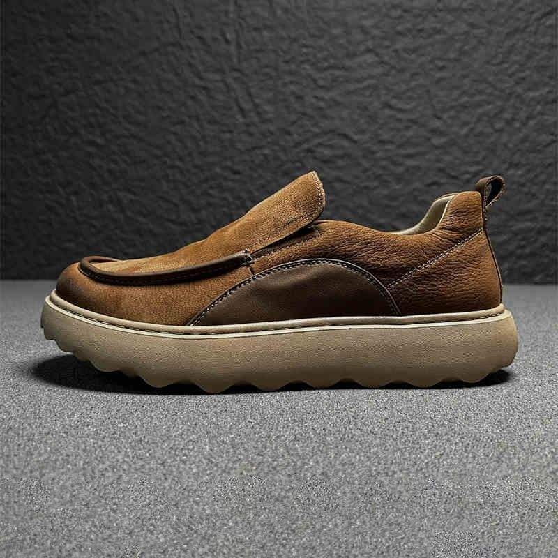 Muški slip-on loafersi s debelom potplatom, prozračan gornji dio od više materijala, gumena potplat, nizak pet 1–3 cm