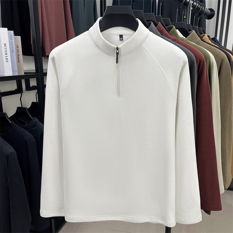 Pánske tričko s polozipom a stojačím golom, dlhý rukáv, úzky strih, jednobarevné (viskózová zmes, jednobarevné, jeseň 2025)