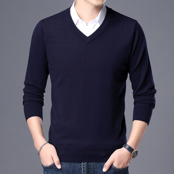 Ανδρικός πουλόβερ από μαλλί με V-λαιμό, στενή γραμμή Slim Fit, μακριά μανίκια, παχύτερο ύφασμα, ραβδωτό τελείωμα
